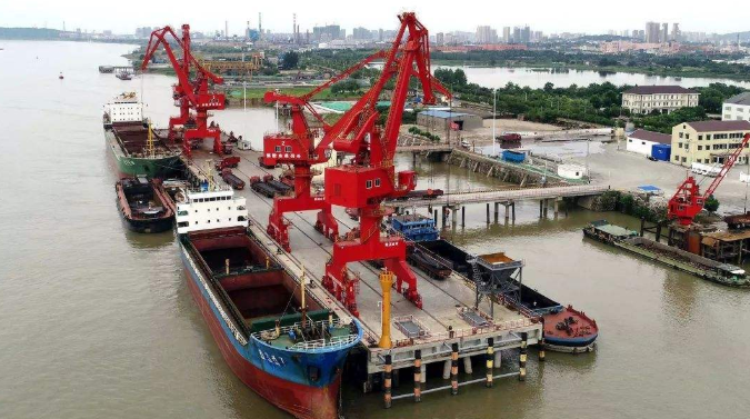 密山概述露天料场港口封闭问题的实行方法